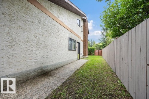 4140 147 Street Nw, Edmonton, AB - Outdoor