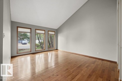 4140 147 Street Nw, Edmonton, AB - Indoor Photo Showing Other Room