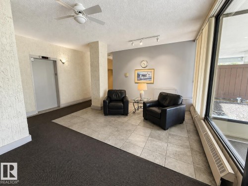 #804 10135 116 St Nw, Edmonton, AB - Indoor Photo Showing Other Room