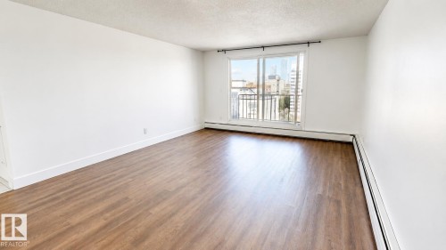 #804 10135 116 St Nw, Edmonton, AB - Indoor Photo Showing Other Room