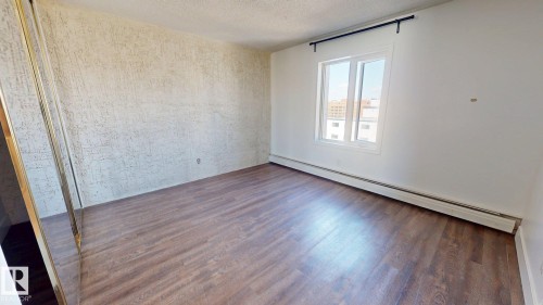 #804 10135 116 St Nw, Edmonton, AB - Indoor Photo Showing Other Room