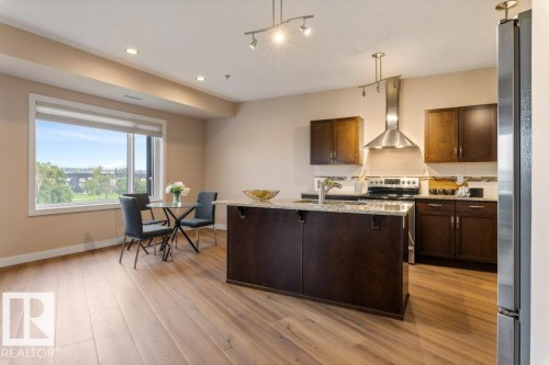 #205 35 Sturgeon Rd, St. Albert, AB - Indoor Photo Showing Kitchen With Upgraded Kitchen