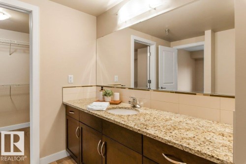 #205 35 Sturgeon Rd, St. Albert, AB - Indoor Photo Showing Bathroom