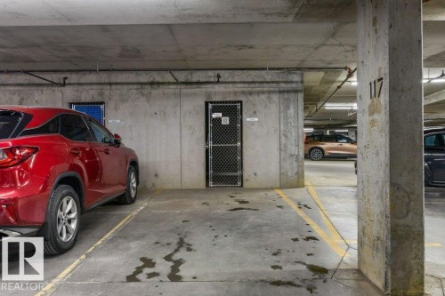 #205 35 Sturgeon Rd, St. Albert, AB - Indoor Photo Showing Garage