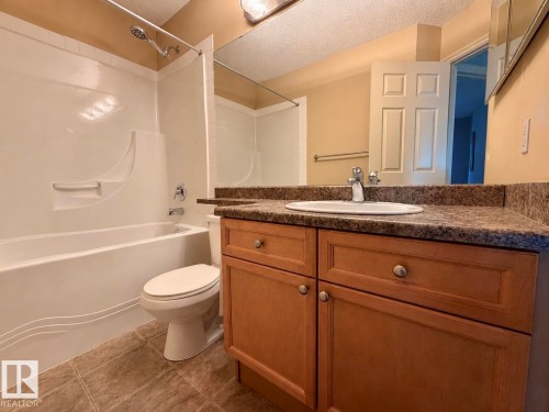 105 Keystone Crescent, Leduc, AB - Indoor Photo Showing Bathroom