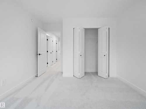 8247 Kiriak Loop Sw, Edmonton, AB - Indoor Photo Showing Other Room