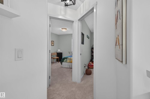 4065 Morrison Way Nw, Edmonton, AB - Indoor