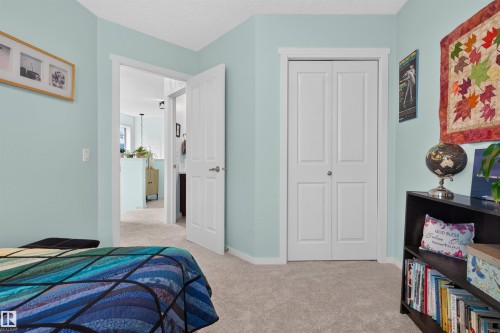 4065 Morrison Way Nw, Edmonton, AB - Indoor Photo Showing Bedroom