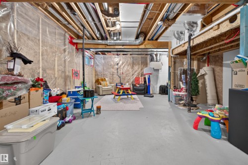 4065 Morrison Way Nw, Edmonton, AB - Indoor Photo Showing Basement