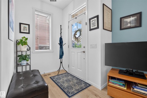 4065 Morrison Way Nw, Edmonton, AB - Indoor Photo Showing Other Room