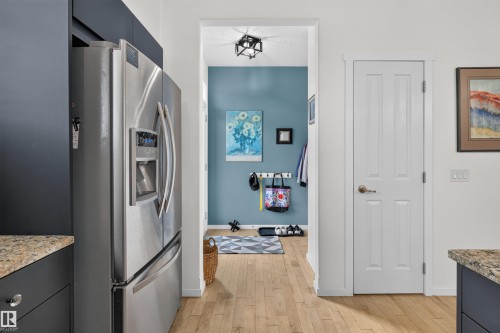 4065 Morrison Way Nw, Edmonton, AB - Indoor