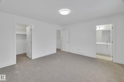 76 Penn Place, Spruce Grove, AB - Indoor Photo Showing Other Room