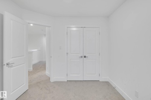 76 Penn Place, Spruce Grove, AB - Indoor Photo Showing Other Room