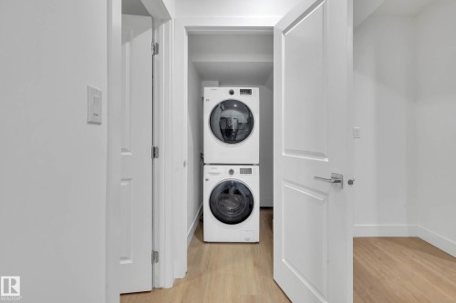 76 Penn Place, Spruce Grove, AB - Indoor Photo Showing Laundry Room