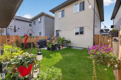 76 Penn Place, Spruce Grove, AB - Outdoor With Exterior