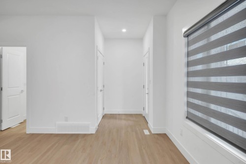 76 Penn Place, Spruce Grove, AB - Indoor Photo Showing Other Room