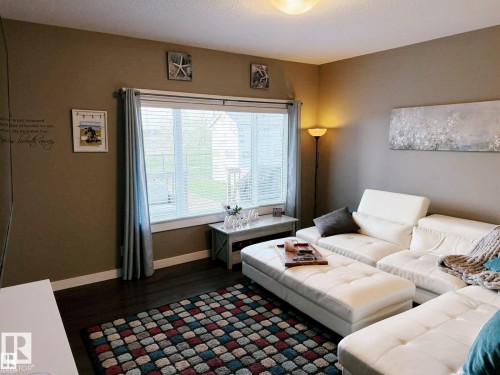 7028 174 Avenue Nw, Edmonton, AB - Indoor