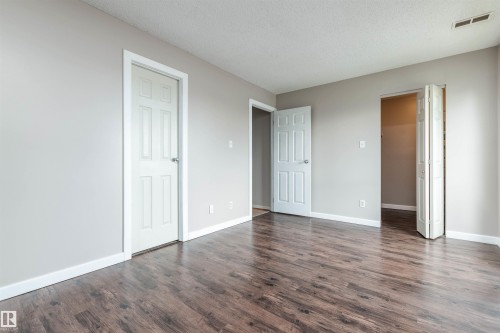 #23 14620 26 St Nw, Edmonton, AB - Indoor Photo Showing Other Room