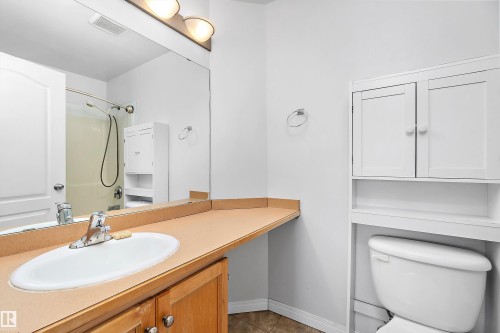#325 11325 83 St Nw, Edmonton, AB - Indoor Photo Showing Bathroom