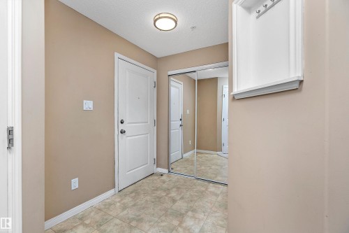 #325 11325 83 St Nw, Edmonton, AB - Indoor Photo Showing Other Room