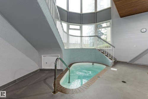 #213 5125 Riverbend Rd Nw, Edmonton, AB - Indoor Photo Showing Other Room
