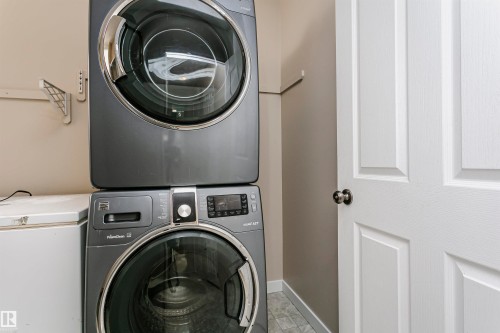 21 Alderson Close, Fort Saskatchewan, AB - Indoor Photo Showing Laundry Room