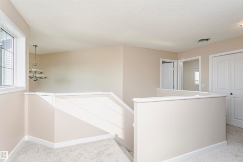 21 Alderson Close, Fort Saskatchewan, AB - Indoor Photo Showing Other Room