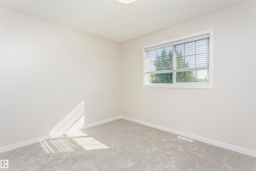 21 Alderson Close, Fort Saskatchewan, AB - Indoor Photo Showing Other Room