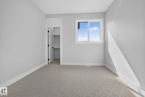 213 Fraser Way Nw, Edmonton, AB - Indoor Photo Showing Other Room