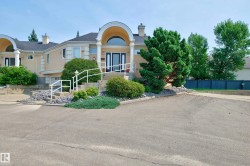 #4 11809 9B AV NW Edmonton, AB T6J 7B6
