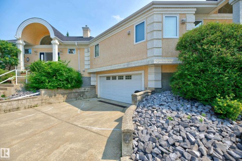 #4 11809 9B Av Nw, Edmonton, AB - Outdoor