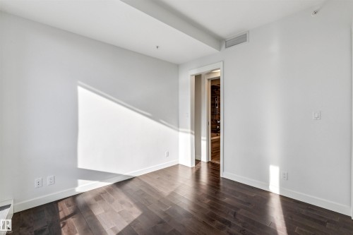 #3108 10360 102 St Nw, Edmonton, AB - Indoor Photo Showing Other Room
