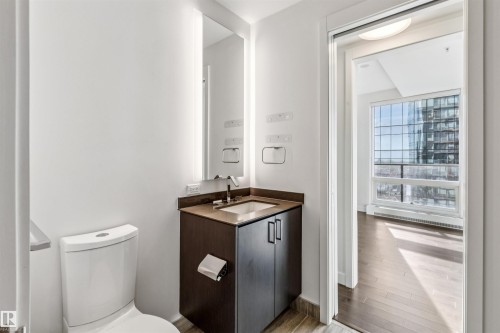 #3108 10360 102 St Nw, Edmonton, AB - Indoor Photo Showing Bathroom