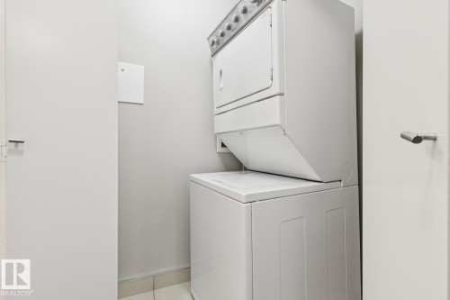 #904 10410 102 Av Nw, Edmonton, AB - Indoor Photo Showing Laundry Room