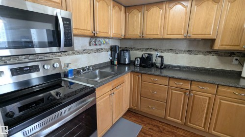 #104 16344 109 St Nw, Edmonton, AB - Indoor Photo Showing Kitchen
