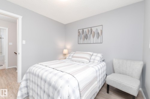 94 Marlboro Drive, Spruce Grove, AB - Indoor Photo Showing Bedroom