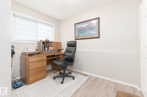94 Marlboro Drive, Spruce Grove, AB - Indoor Photo Showing Office
