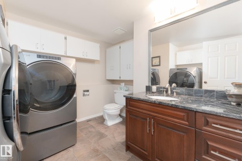94 Marlboro Drive, Spruce Grove, AB - Indoor Photo Showing Laundry Room