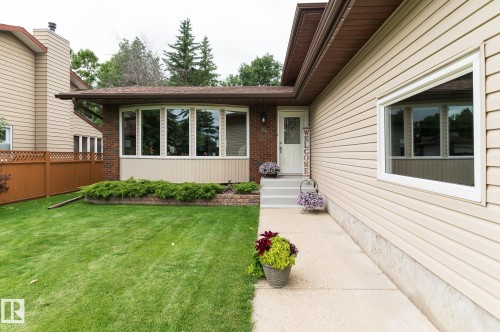 94 Marlboro Drive, Spruce Grove, AB - Outdoor With Exterior