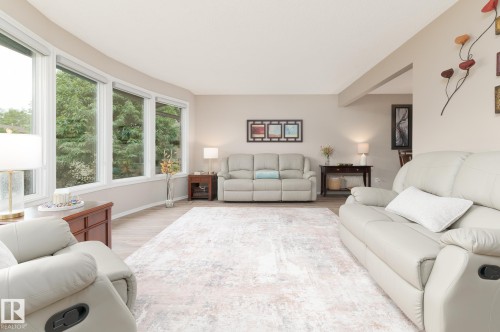 94 Marlboro Drive, Spruce Grove, AB - Indoor