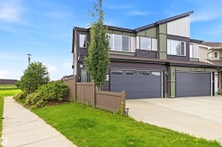 2119 PRICE LANDING SW  Edmonton, AB T6W 3W1