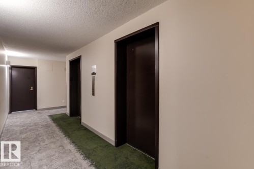 #903 9916 113 St Nw, Edmonton, AB - Indoor Photo Showing Other Room