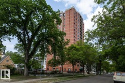 #903 9916 113 ST NW  Edmonton, AB T5K 2N5