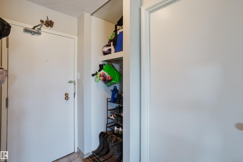 #903 9916 113 St Nw, Edmonton, AB - Indoor Photo Showing Other Room