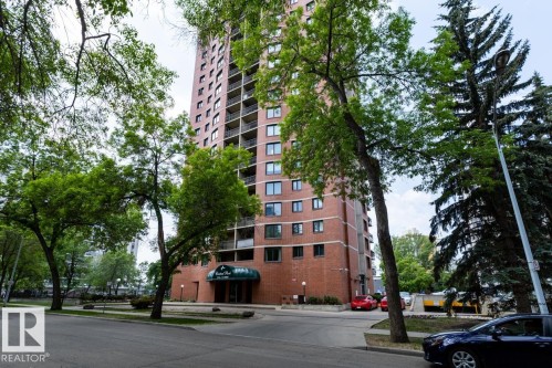 #903 9916 113 St Nw, Edmonton, AB - Outdoor