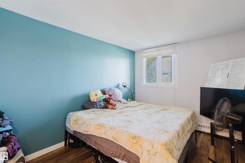 #903 9916 113 St Nw, Edmonton, AB - Indoor Photo Showing Bedroom