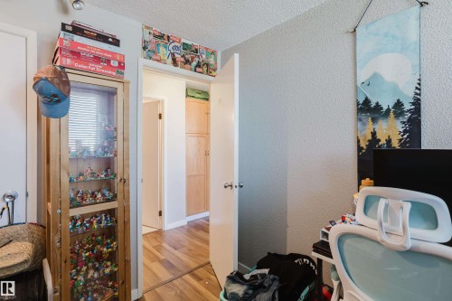 #903 9916 113 St Nw, Edmonton, AB - Indoor Photo Showing Other Room