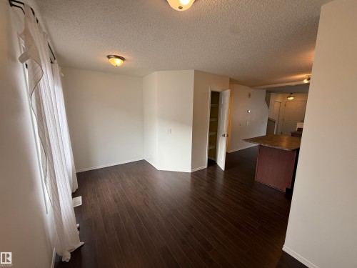 #8 3075 Trelle Cr Nw, Edmonton, AB - Indoor Photo Showing Other Room