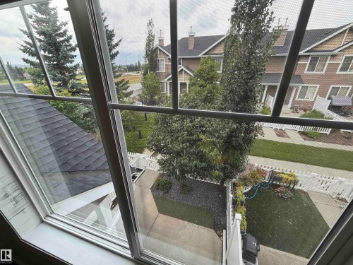#8 3075 Trelle Cr Nw, Edmonton, AB -  Photo Showing Other Room