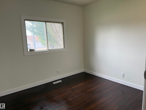 7922 97 Avenue, Fort Saskatchewan, AB - Indoor Photo Showing Other Room